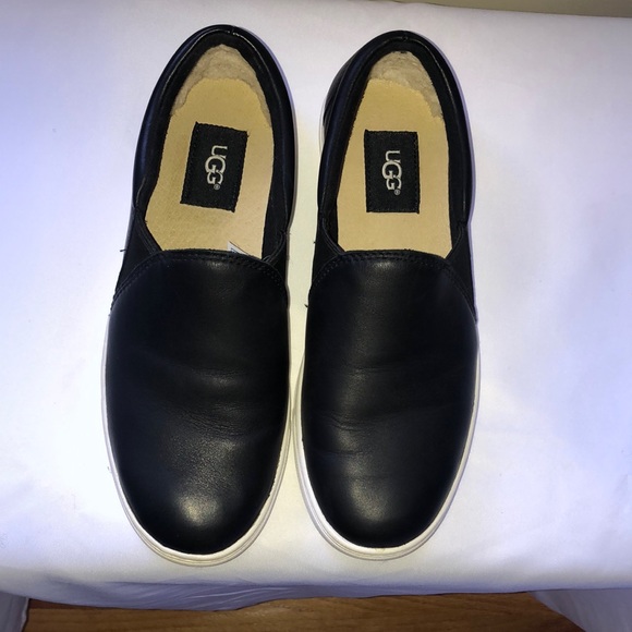 UGG  leather slip-on sneaker - Picture 1 of 8